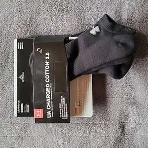 3 Pairs of Under Armour UA Charged Cotton 2.0 No Show Socks